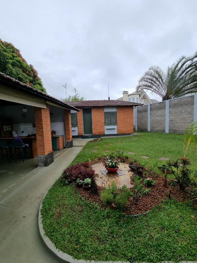 הוילה אטיבאיה Casa Dom Quixote, Pequena Chacara No Centro Da Cidade מראה חיצוני תמונה