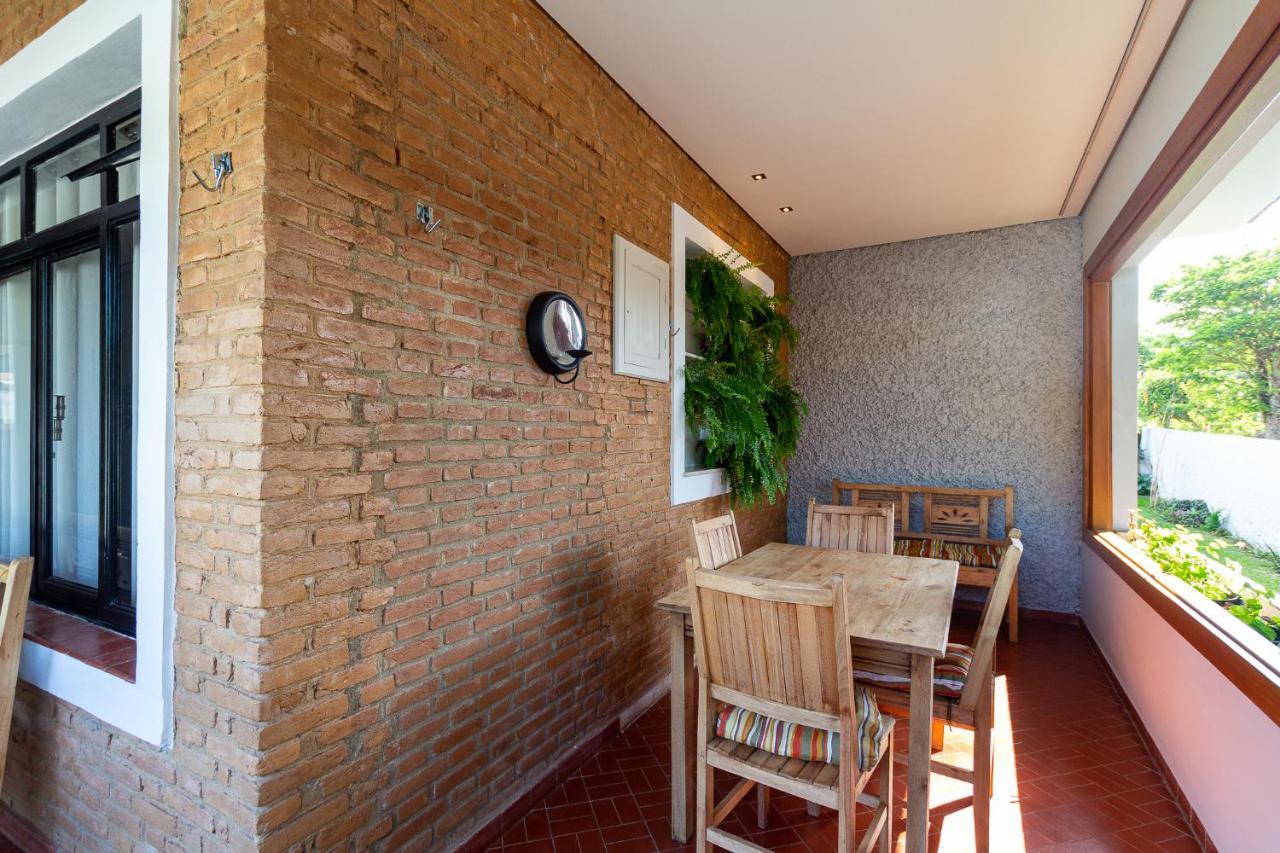 הוילה אטיבאיה Casa Dom Quixote, Pequena Chacara No Centro Da Cidade מראה חיצוני תמונה