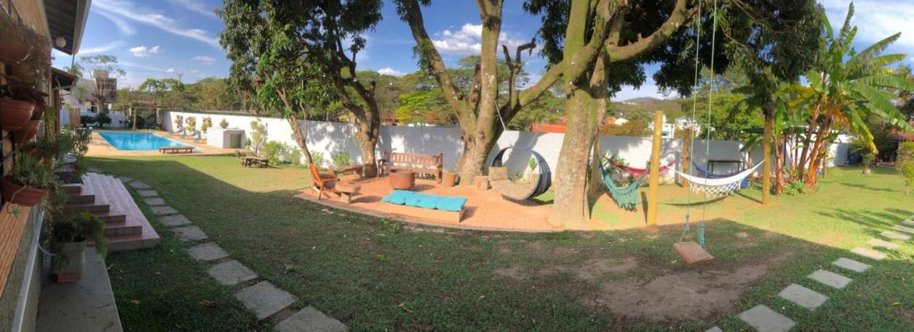הוילה אטיבאיה Casa Dom Quixote, Pequena Chacara No Centro Da Cidade מראה חיצוני תמונה